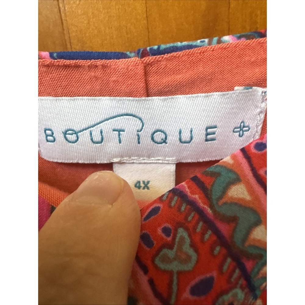 Boutique Brand SZ 4X ‎ Boho  Top Shirt Geo Print Handkerchief - Picture 2 of 10